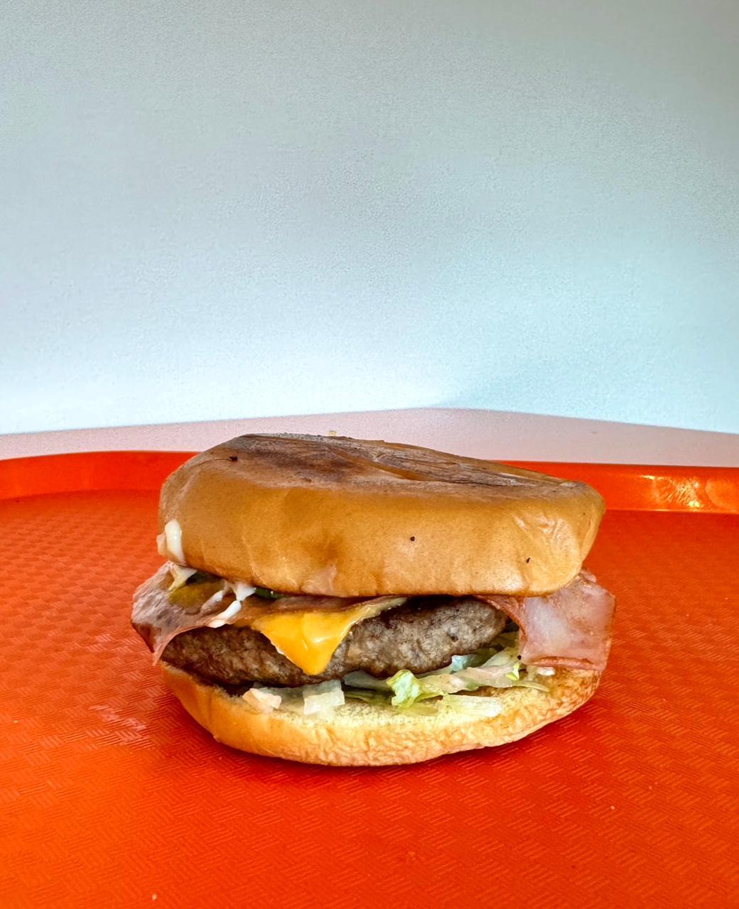 Hamburguesa de Res Clásica