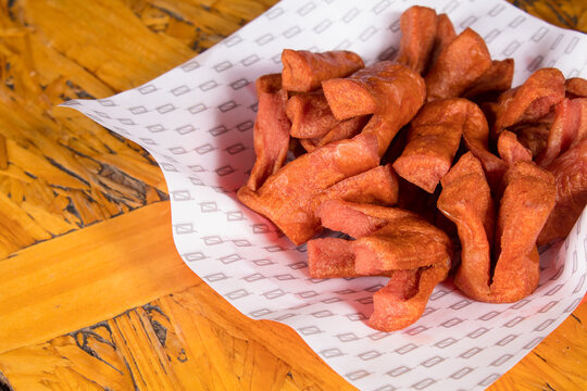 SALCHIPULPOS