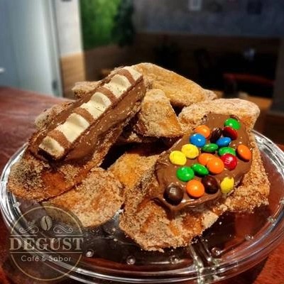 SIMPLES, *ADICIONAIS: DOCE DE LEITE, NUTELLA, NUTELLA E KINDER BUENO, NUTELLA E M&M