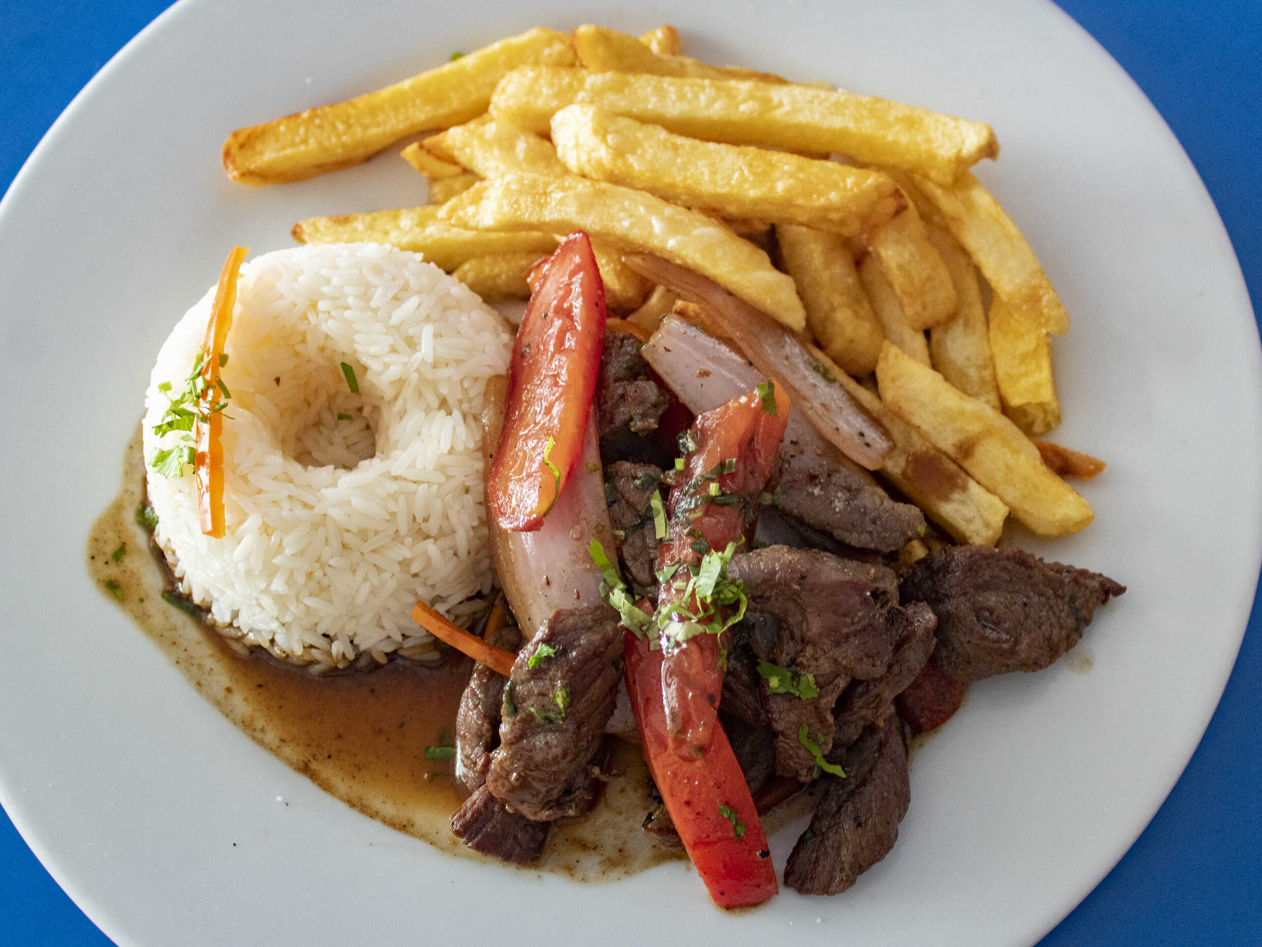 Lomo Saltado