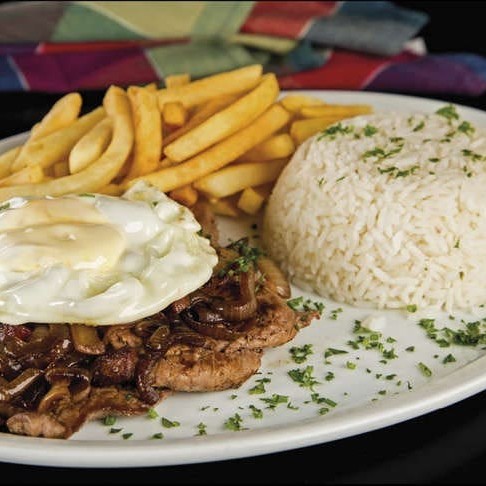 Arroz feijao e farofa