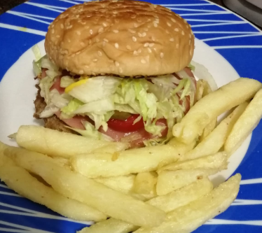 Hamburguesa Especial Hawaiana con Papas