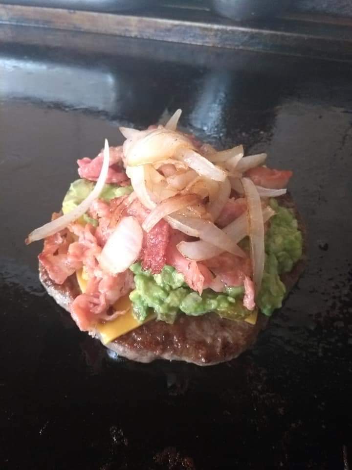 Hamburguesa Western con Papas