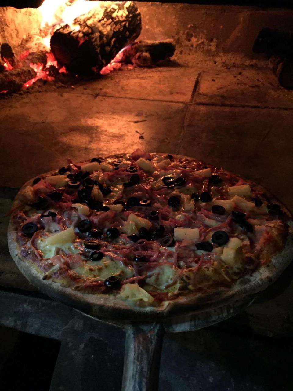 Pizza Perra Fina