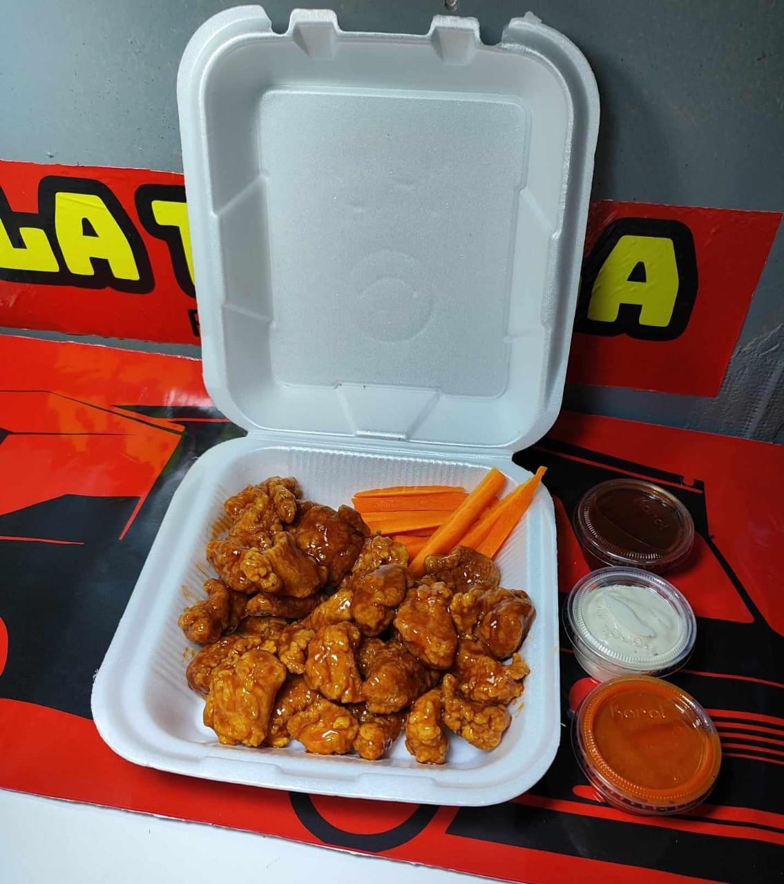Orden de Boneless