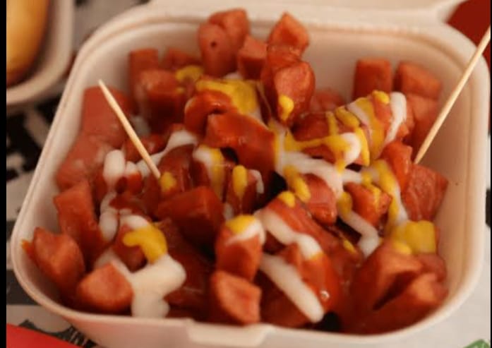 Papás a la francesa con banderilla de queso