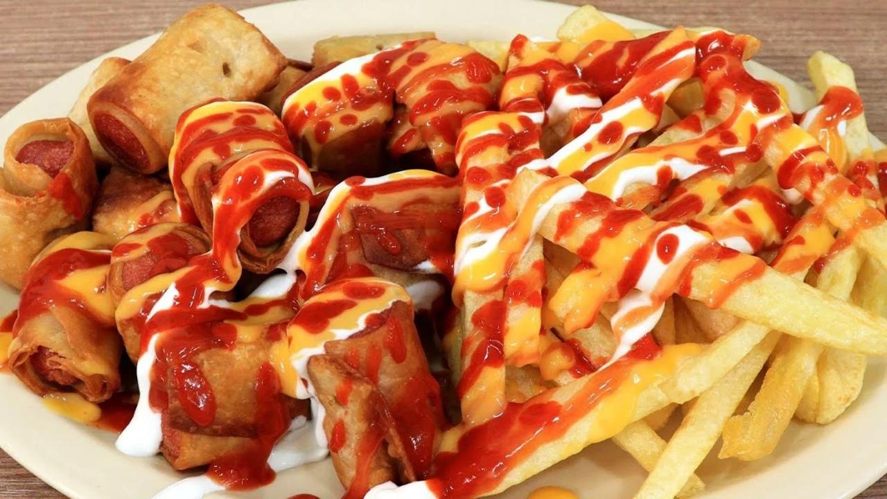 Salchitacos