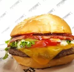 Hamburguesa 1/4 de Libra con Bacon