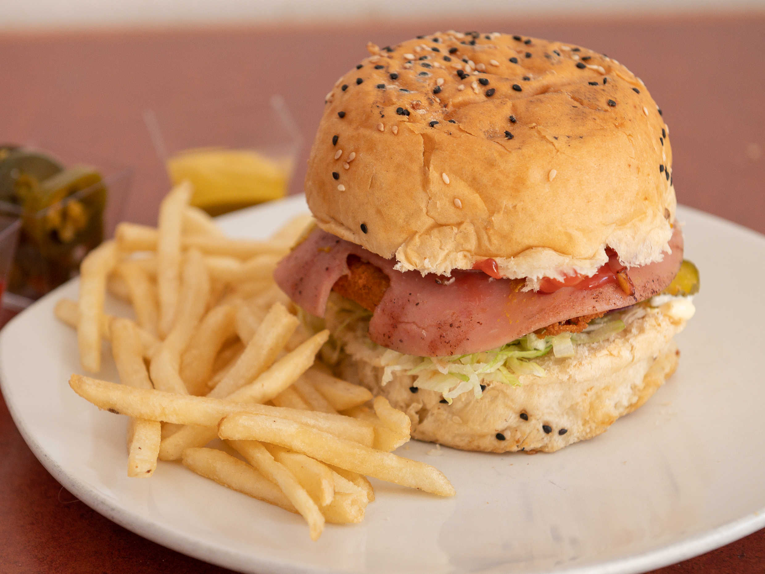 Combo de Hamburguesa de Pollo + Pepsi 400ml
