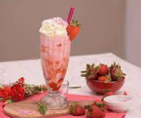 MALTEADA FRESAS CON CREMA