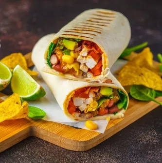 Burrito Vegetariano Sencillo + Nachos