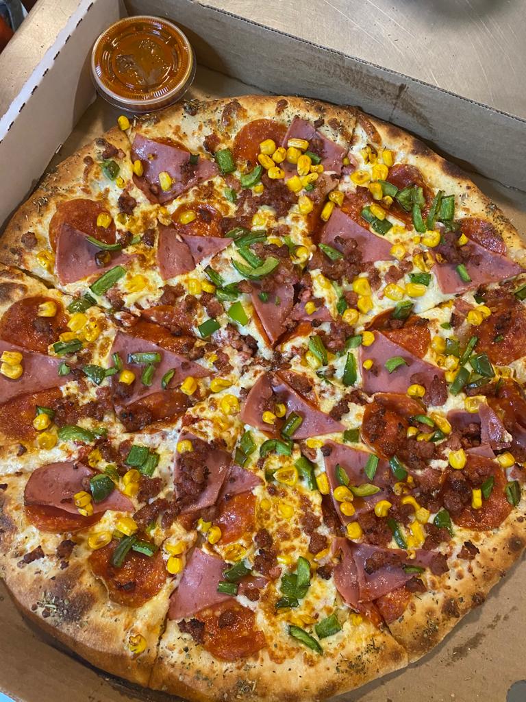 Pizza Mega 2 a 5 Ingredientes
