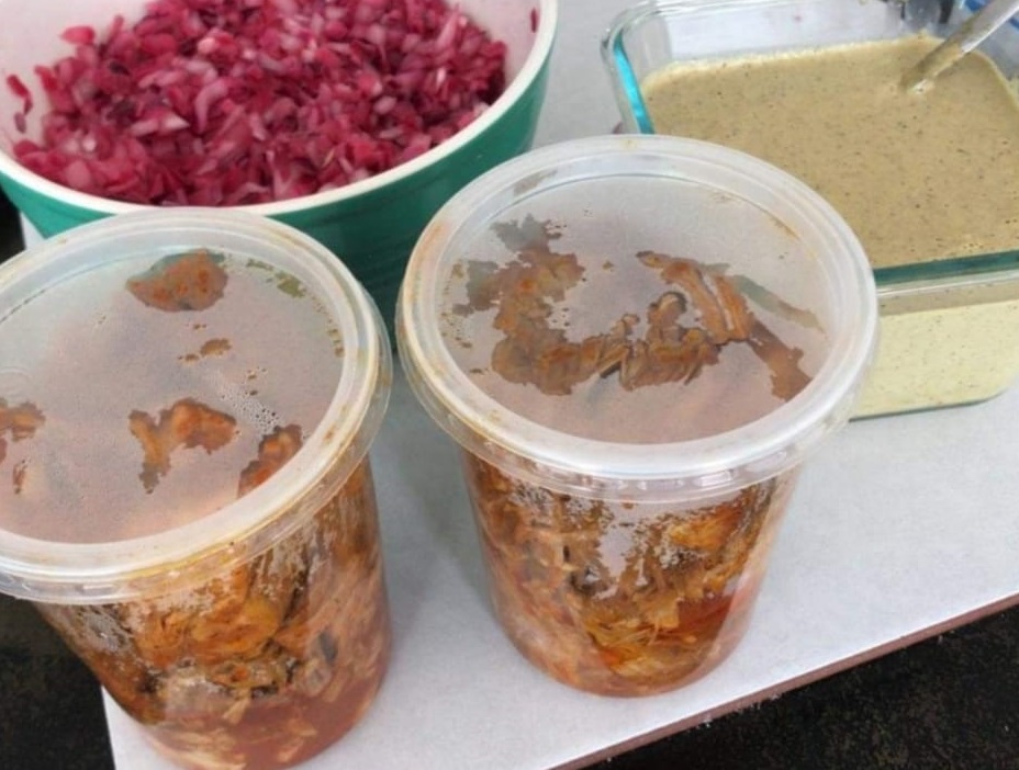 1/4 Cochinita Surtida