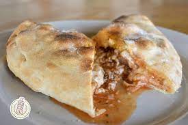 Calzone Carnes Frías