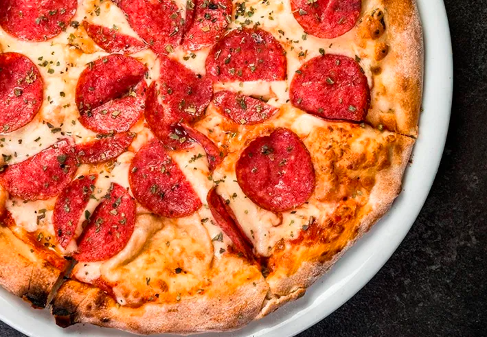 Pizza Grande Salame + PEPSI 1L