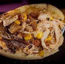 Combo Arepa Mixta + Coca Cola 250