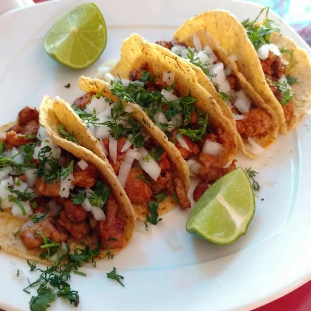 Combo Tacos Campechanos Pequeños y Bebida
