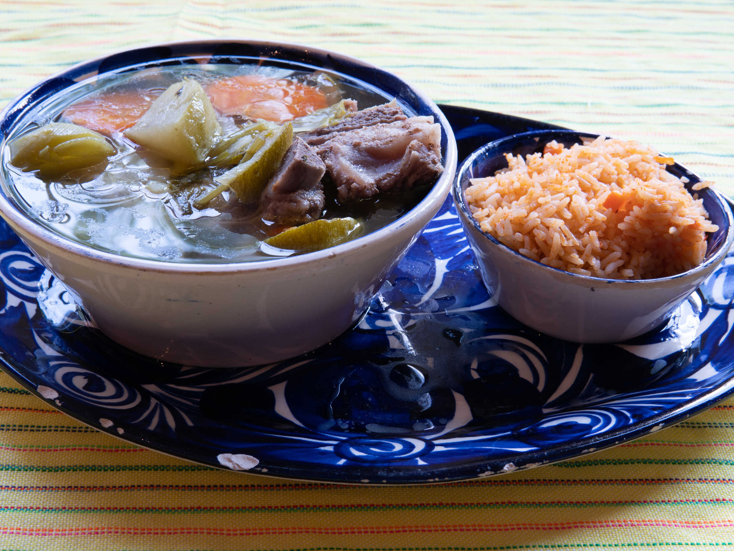 Caldo de Res