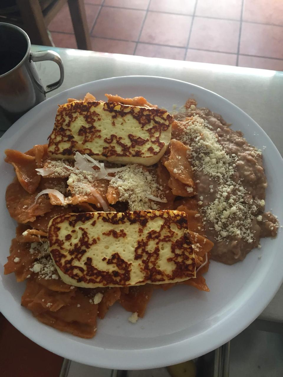 Chilaquiles con Adobera