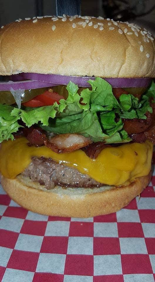 Hamburguesa hawaiana