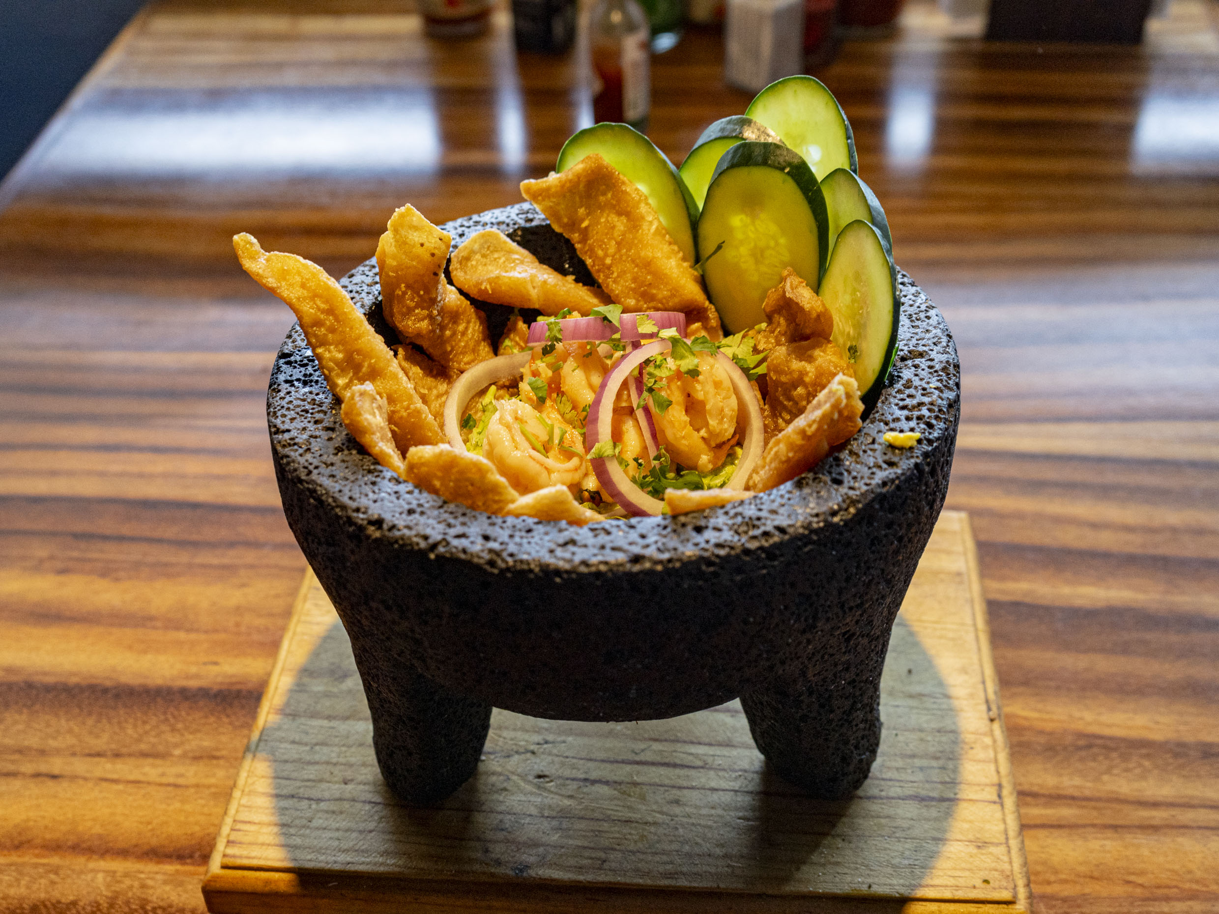 Molcajeta de Chicharron Costa