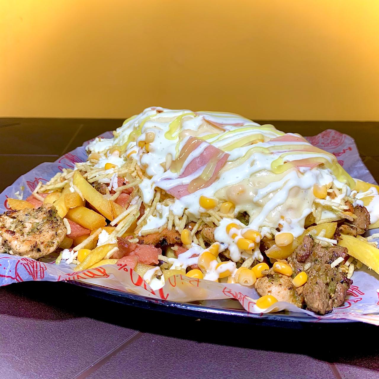 Salchipapa Escocesa