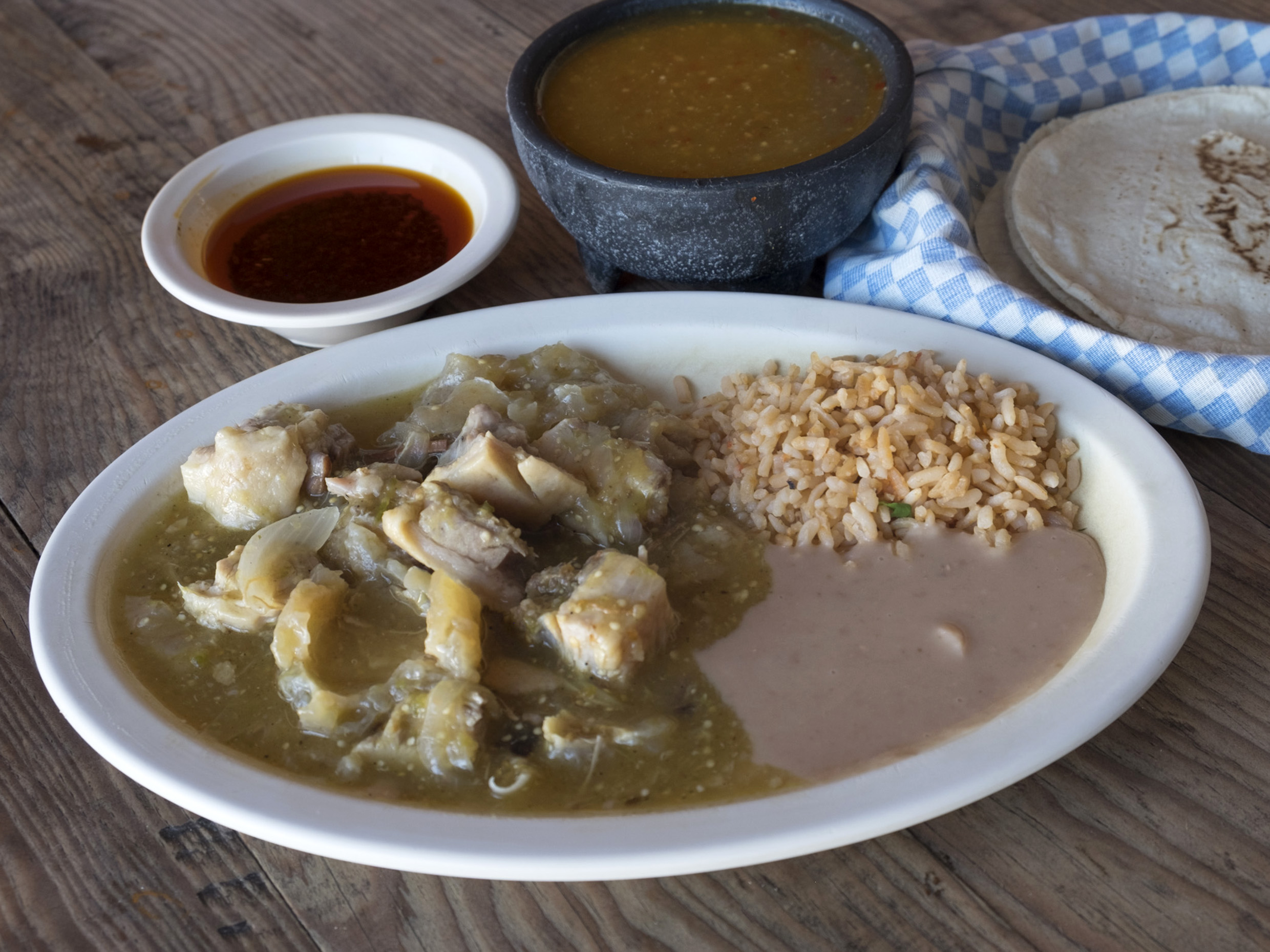 Chicharron En Salsa Verde