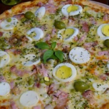 Mussarela,Palmito,Bacon,Ovos,Cebola e Orégano