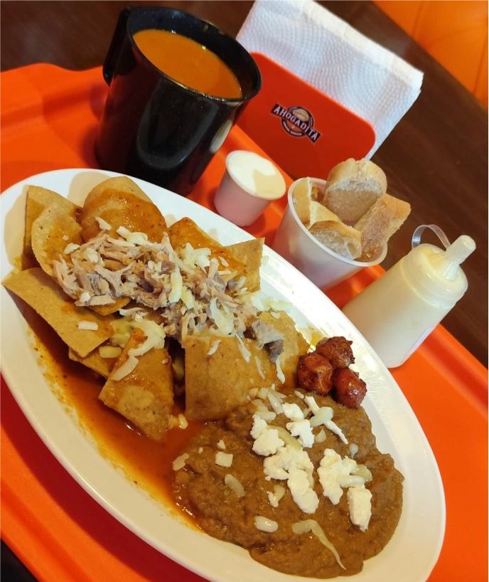 Chilaquiles Verdes & Rojos