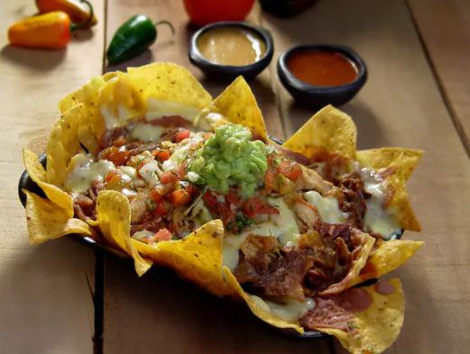Nachos de Pollo Desmechado