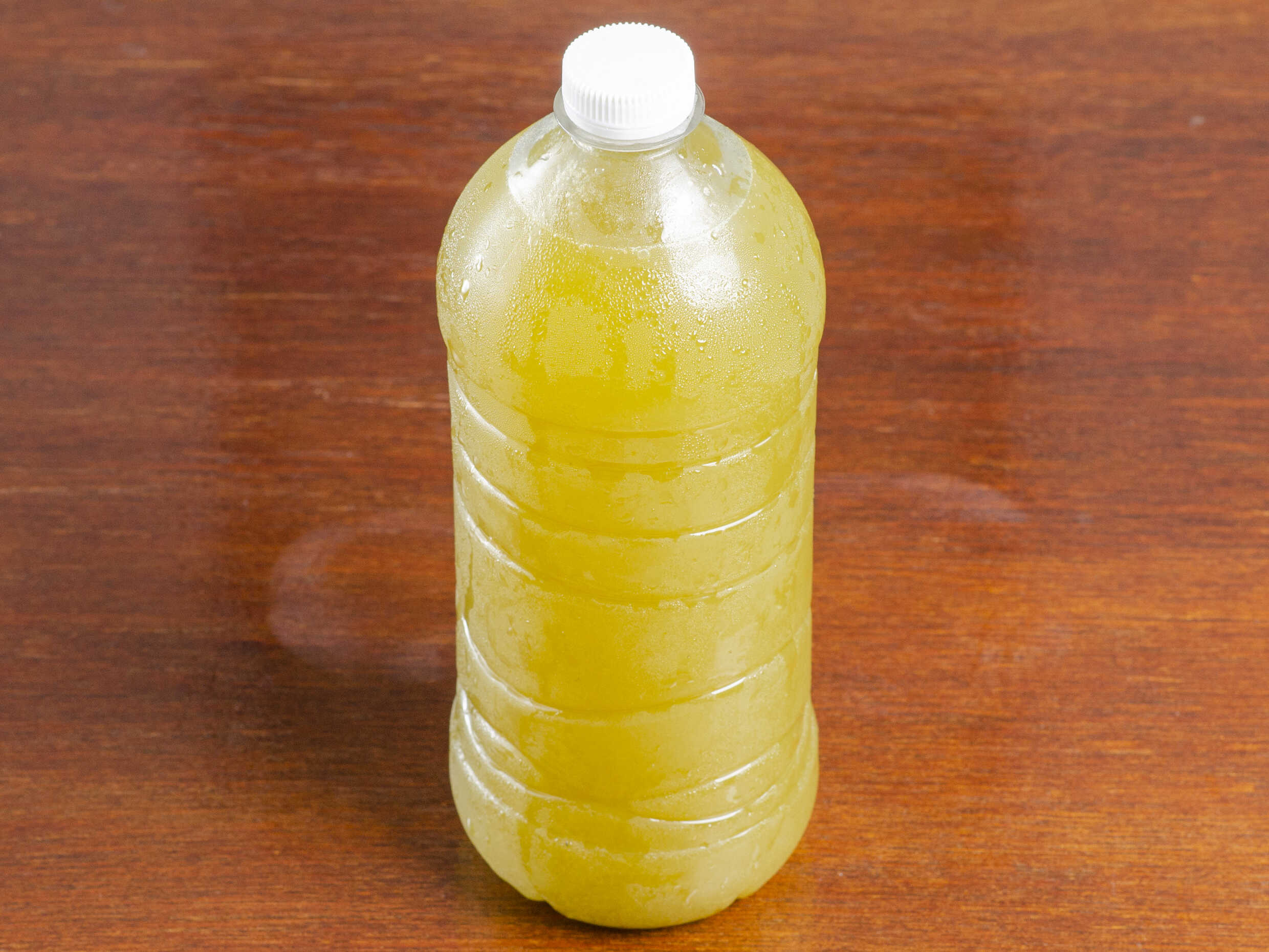 Agua Fresca de Temporada Pepino con Limón