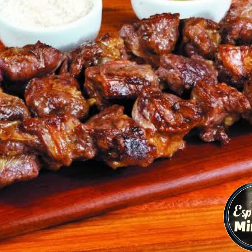 Cordão de filé mignon. Aproximadamente 100g