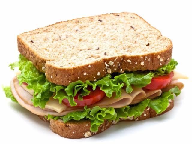 Paquete Sándwich de Jamon+jugo de Naranja
