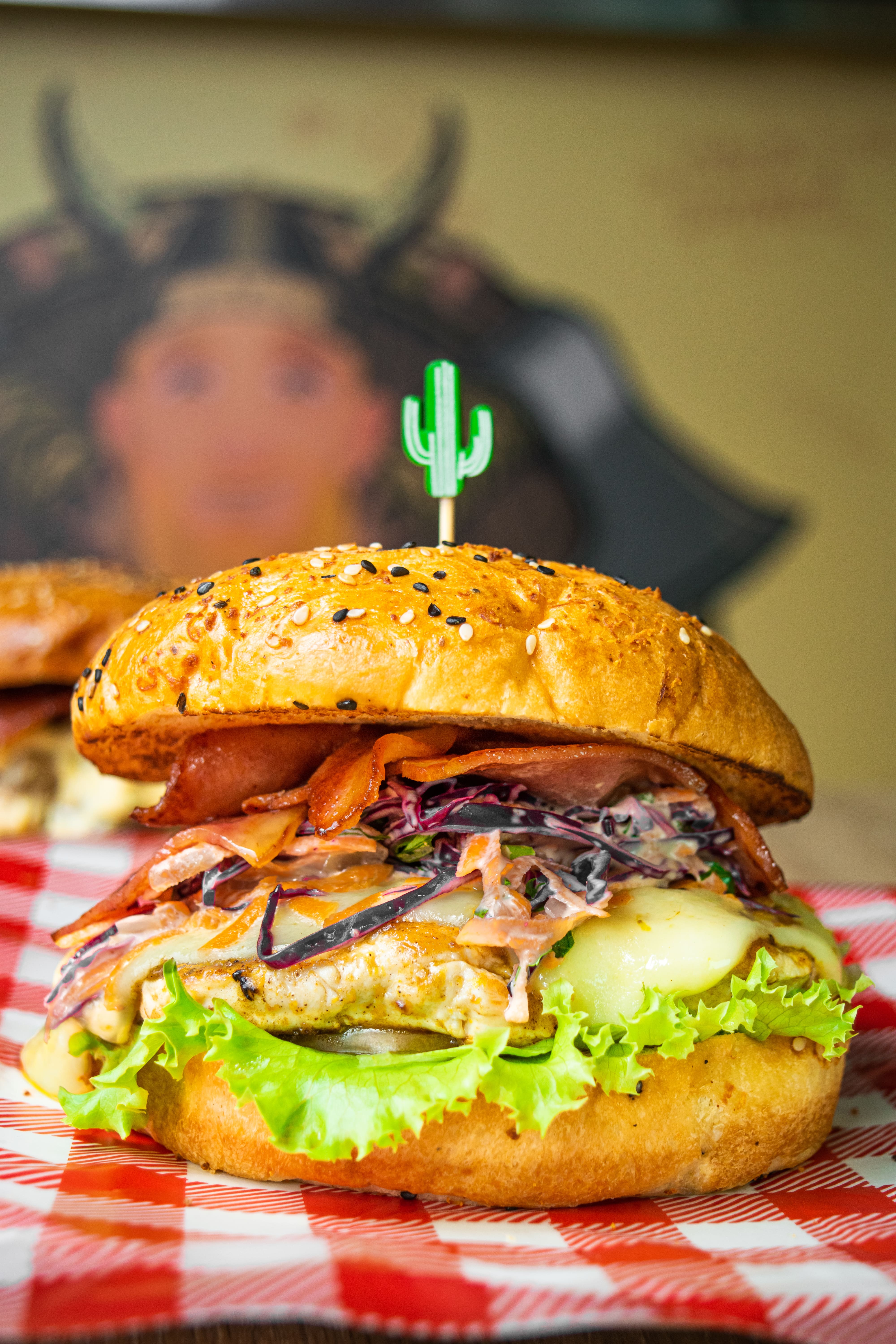 Hamburguesa Pollo Clásica
