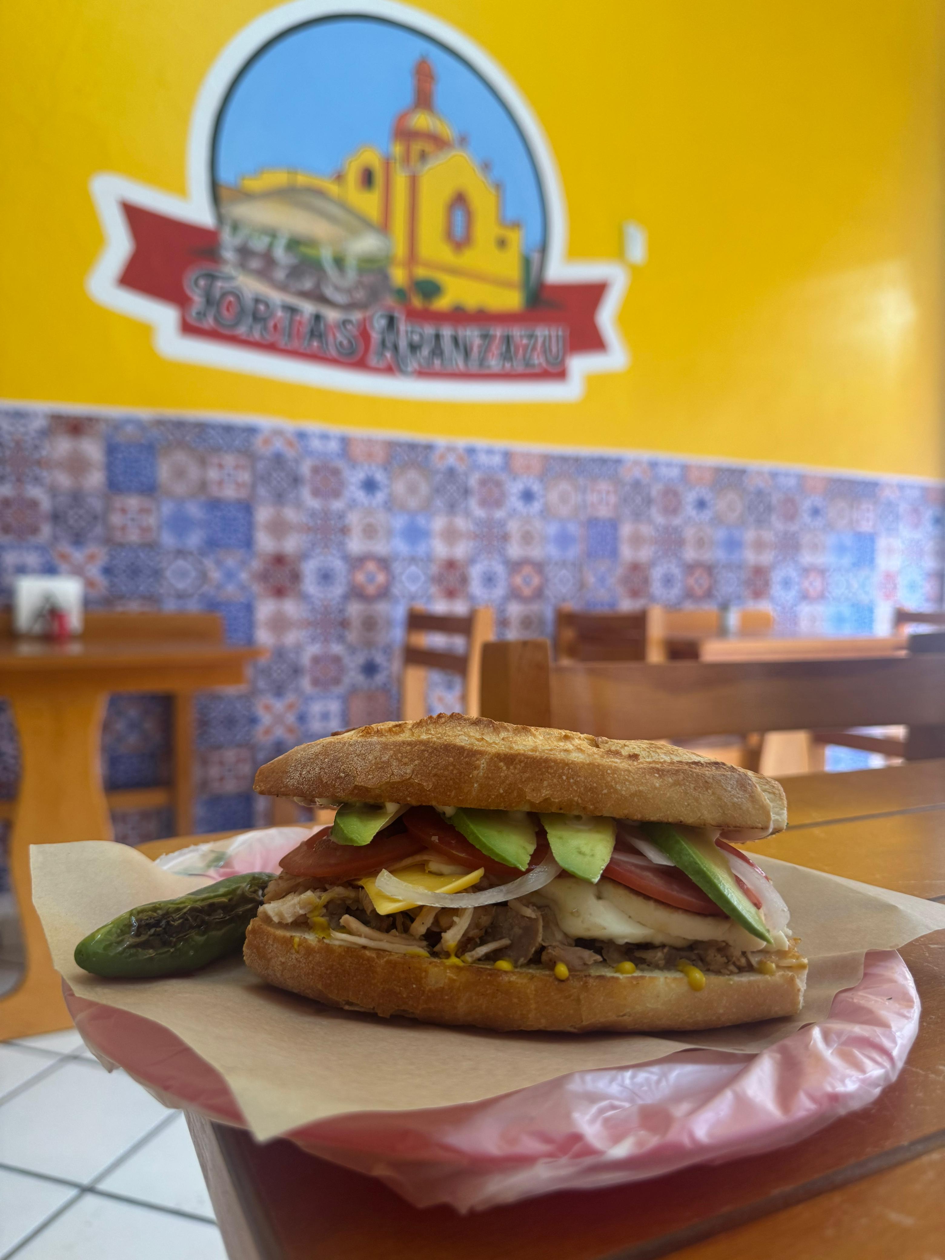 Combo Torta de Lomo con Jamón