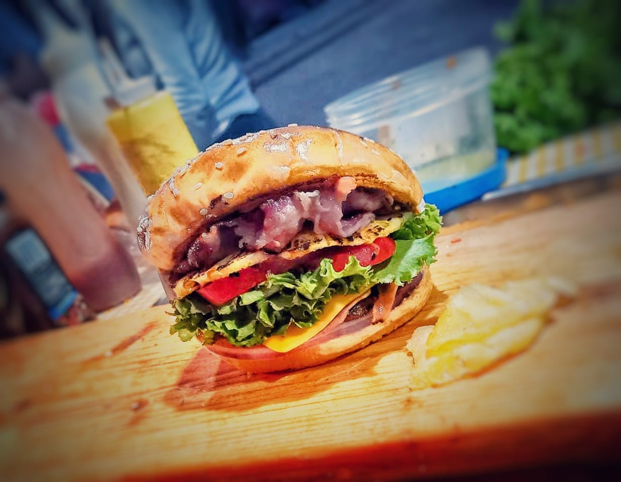 Hamburguesa Hawaiana