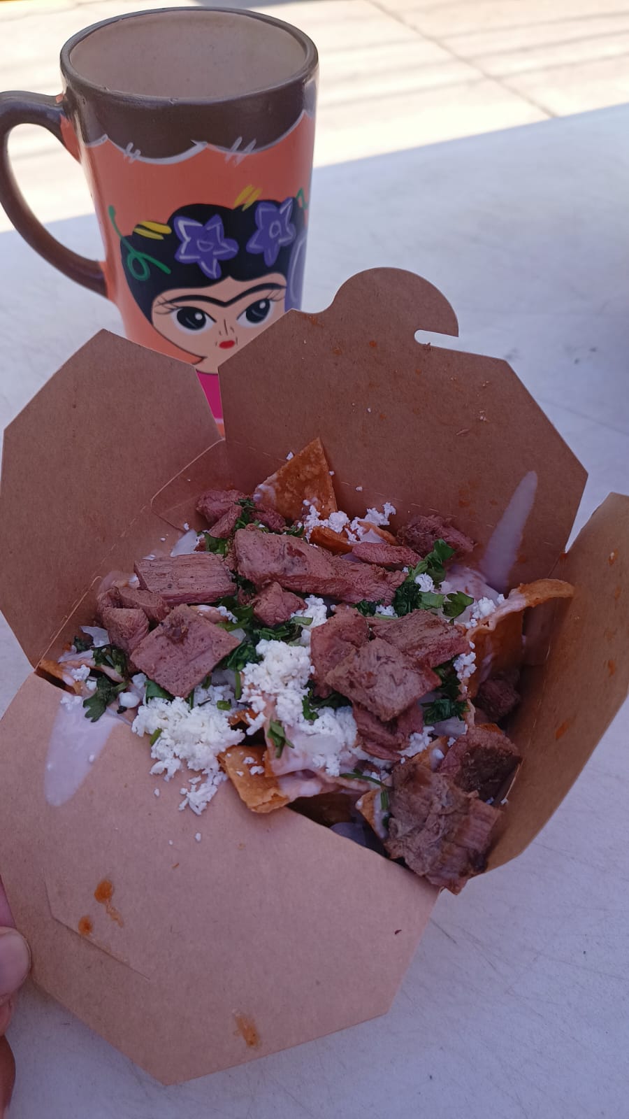Chilaquil Rojo con Arrachera