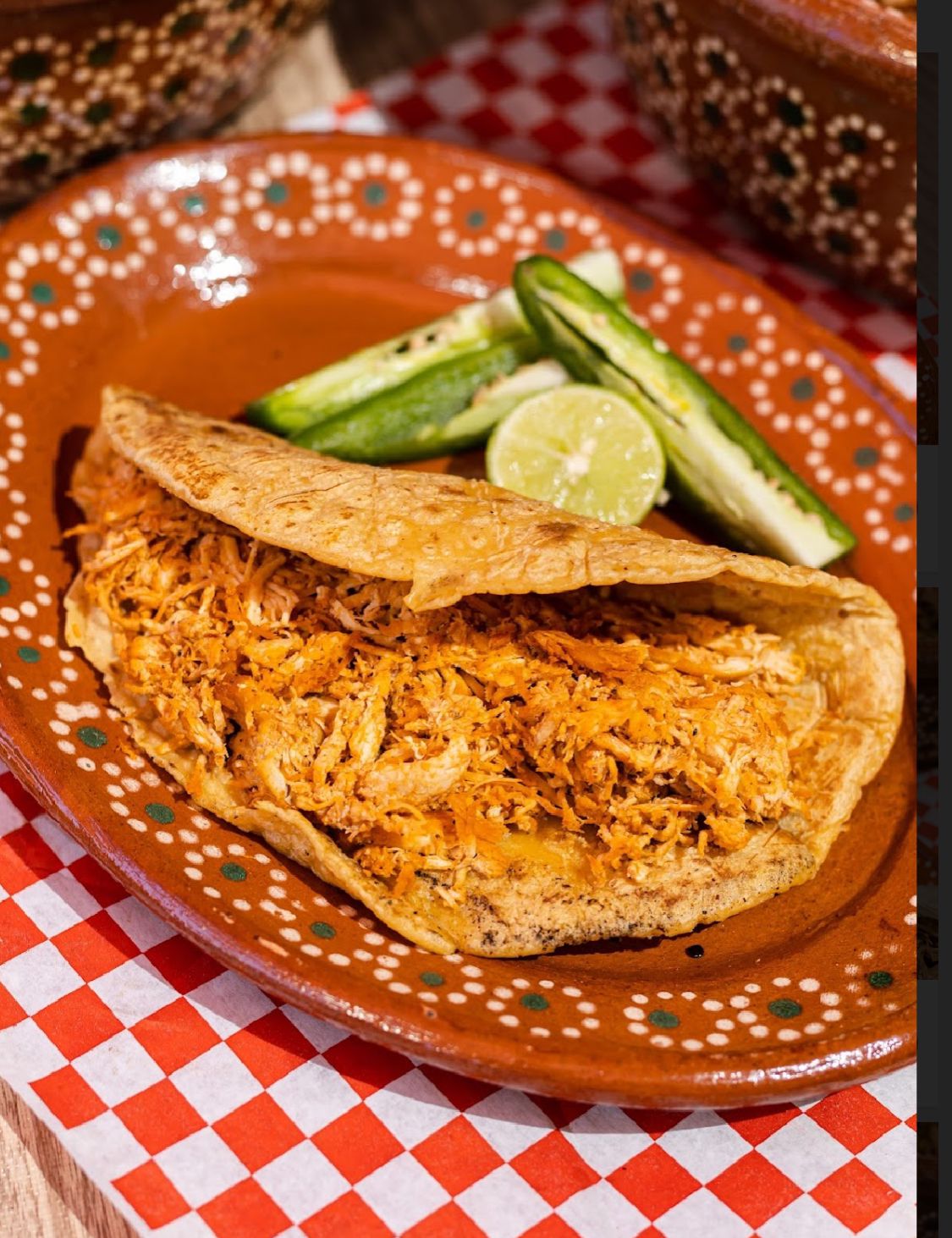 Taco de Pechuga con Chipotle