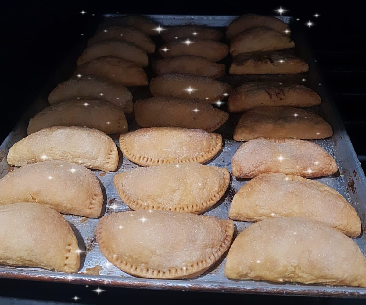 Empanada de Manzana Canela