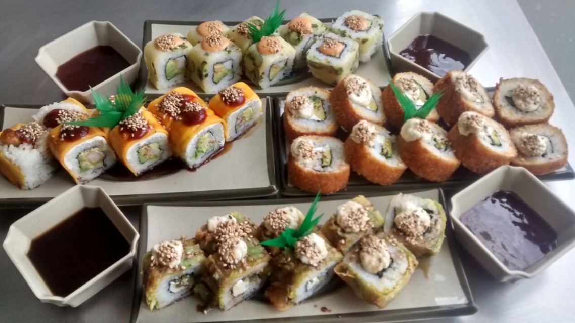 Nevado Roll  y Yakimeshi