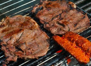 3/4 de Carne y 4 Salchiquesos