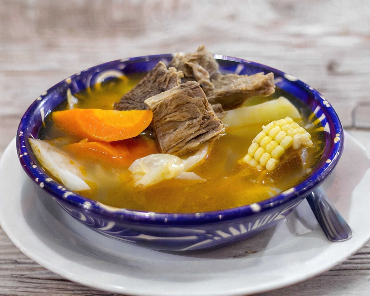 Caldo de Res
