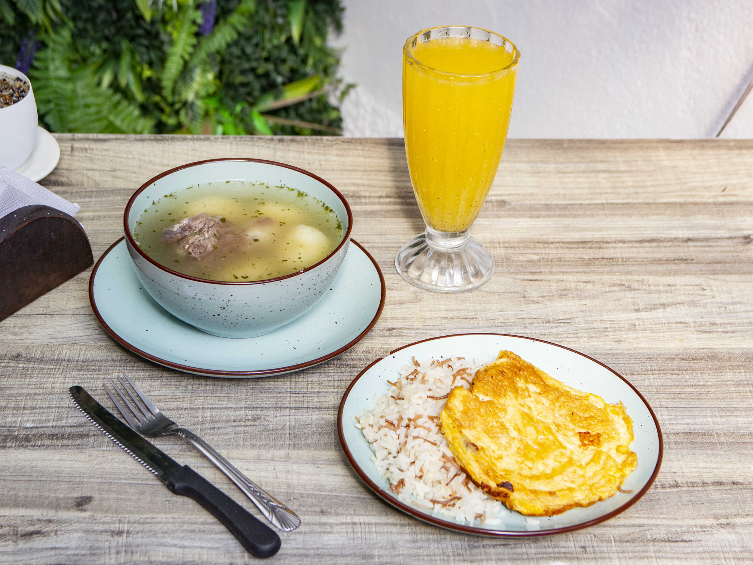 COMBO Caldo Costilla