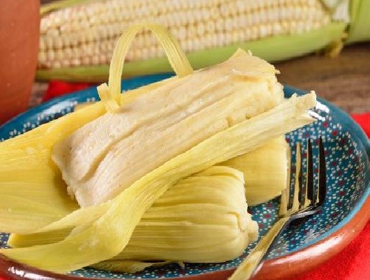 Tamal de Elote Sencillo