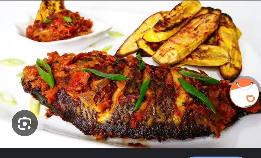 Pescado a la Parrilla Con Plátanos