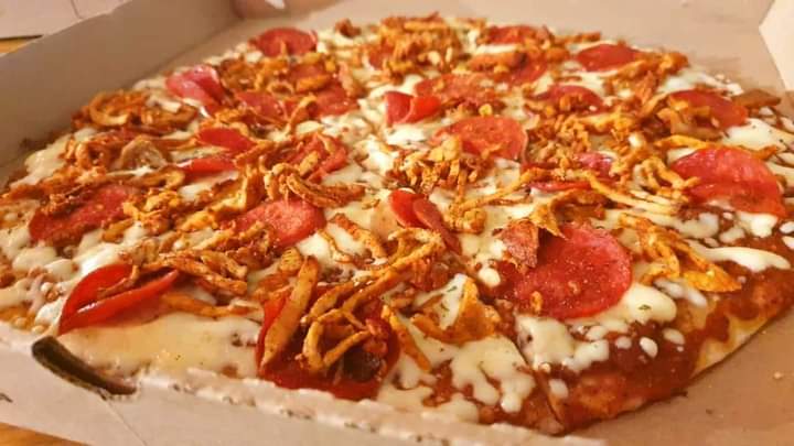 Pizza de Pepperoni c/carne chica