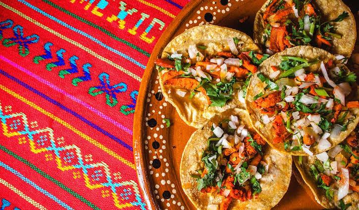 Taco de pastor 2x1