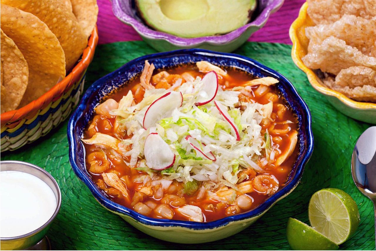 Pozole Rojo de medio litro