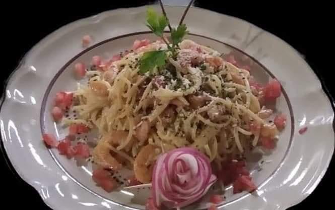 Espagueti con Camarones