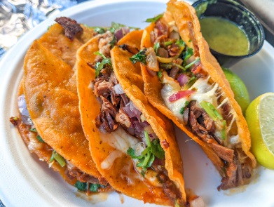 Taco de Maíz con Queso